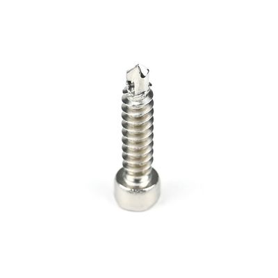 Σιδηροδρομική δομή αυτοτρυπάνιση βίδα M6x25mm Torx Fillister με εγκατάσταση