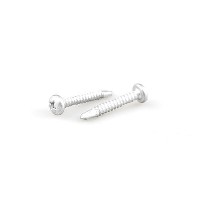 Εγκατάσταση Oem Odm Pan Head Phillips Self Drilling Screw Για Πίνακα Σωματιδίων ST4.8x32